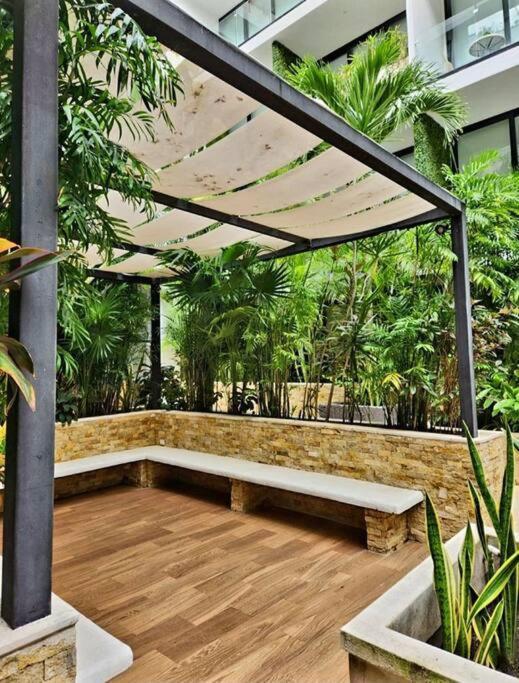 Stunning 1 Bdrm Condo Gym-Pool 10 Min To The Beach & Quinta Av ปลายาเดลการ์เมน ภายนอก รูปภาพ